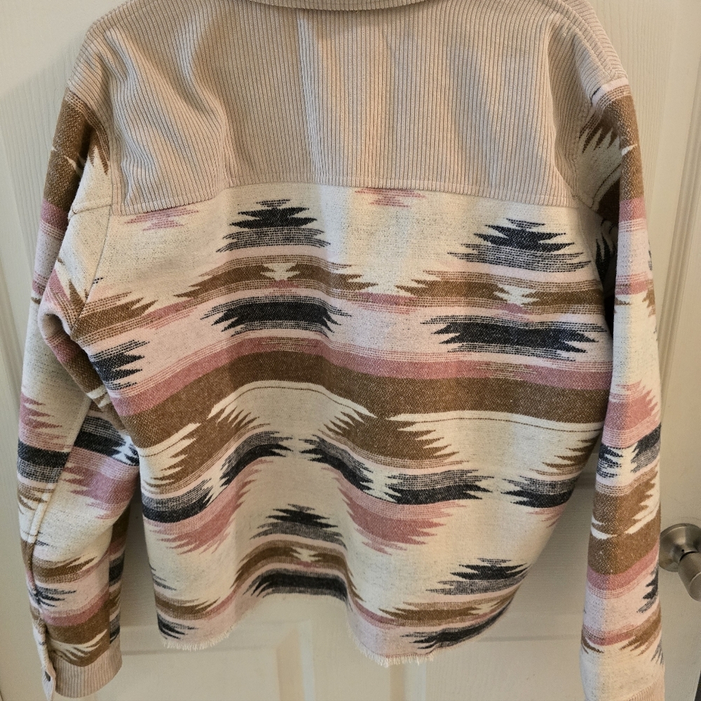Hem & Thread Aztec Patterned Utility Jacket - Picture 5 of 8